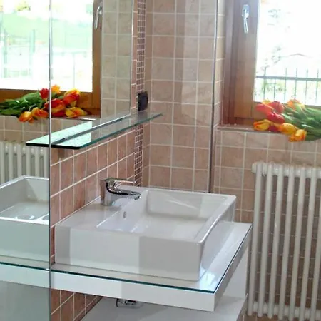 Fantasia Sp Ferien-villa Mit Pool Und Sauna Colico